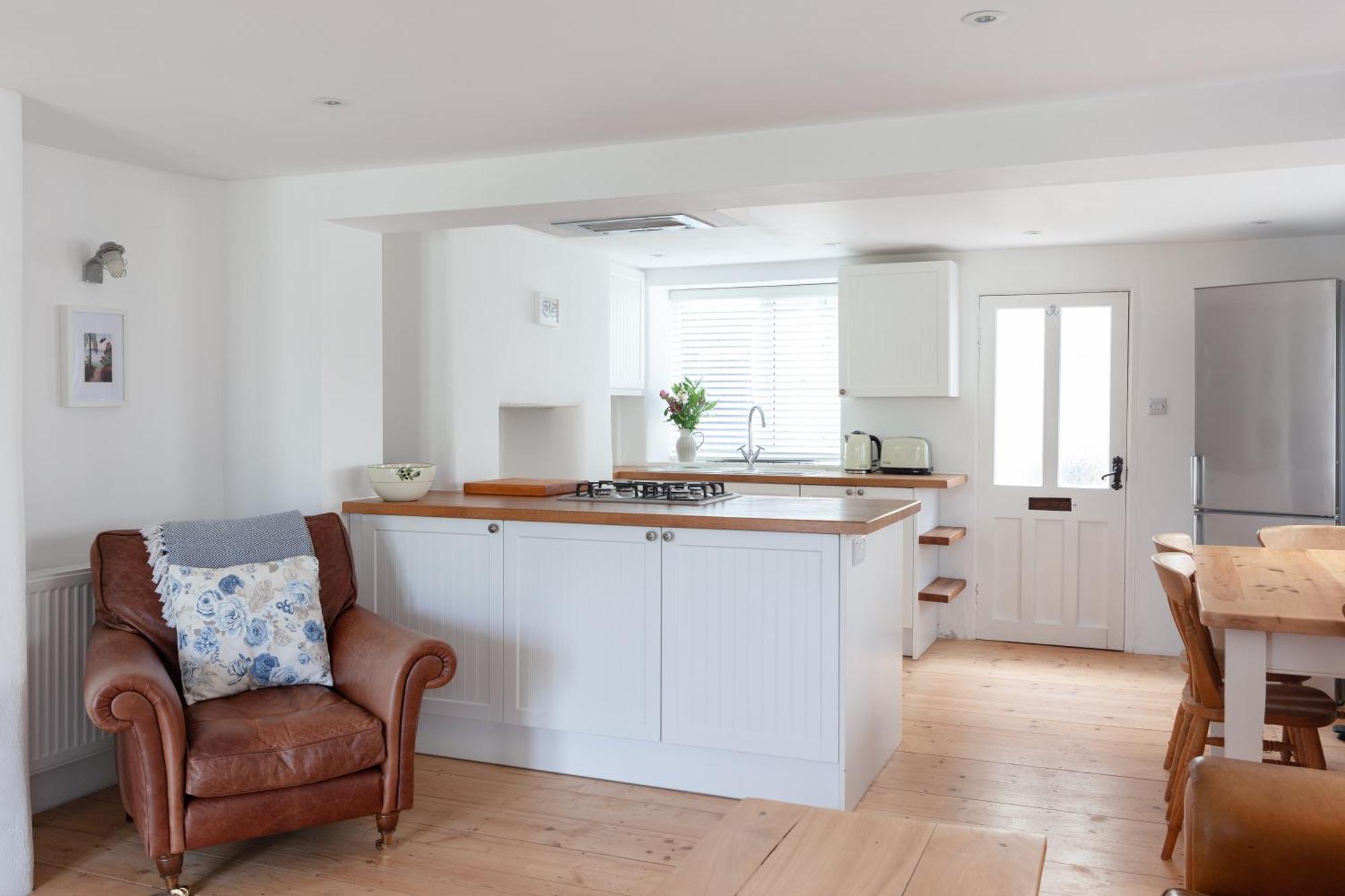 Cosy Beachside Cottage Bigbury 객실 사진