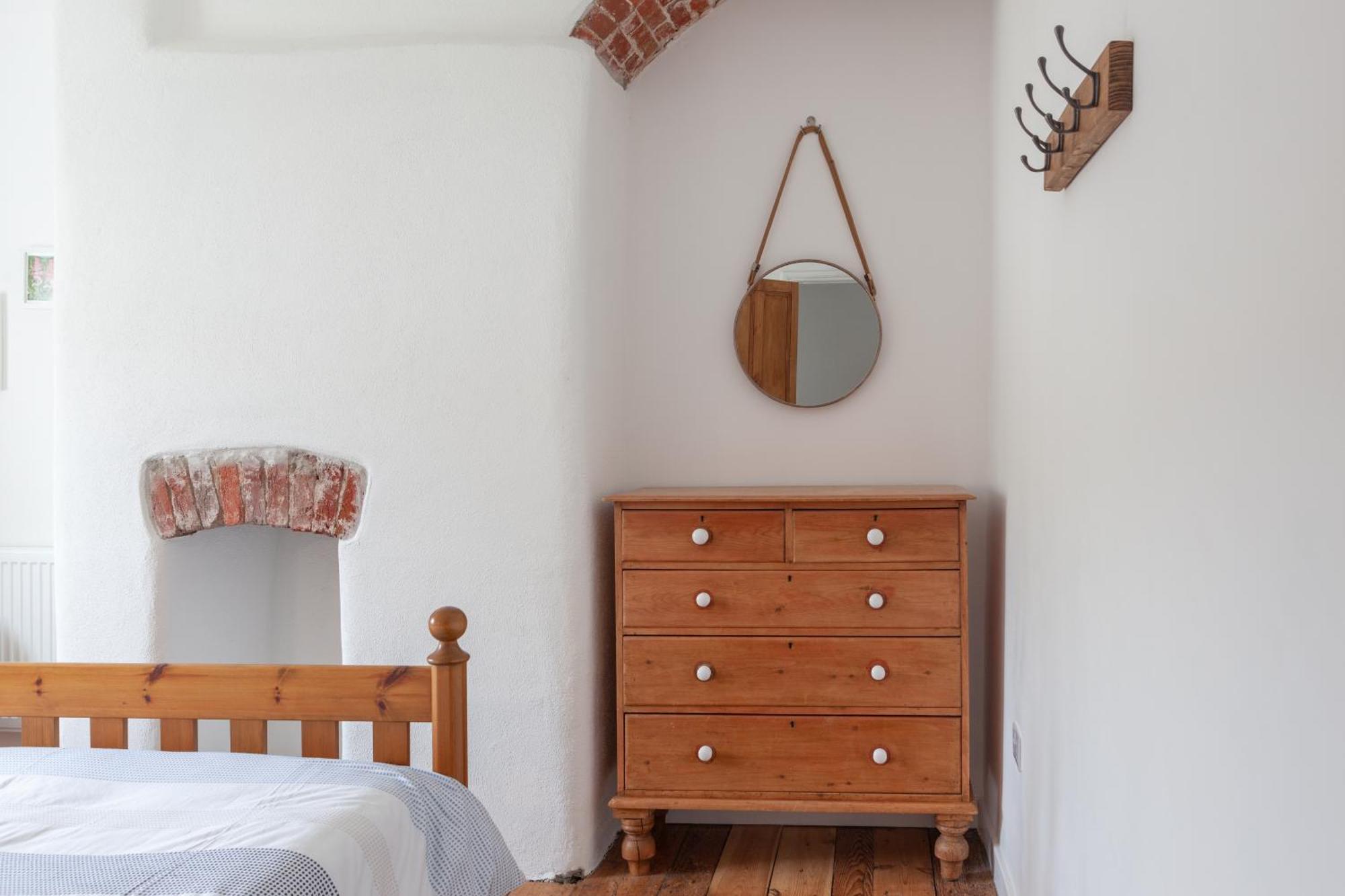 Cosy Beachside Cottage Bigbury 객실 사진